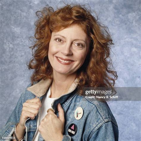 susan sarandon legs|659 Susan Sarandon 1980s Stock Photos & High.